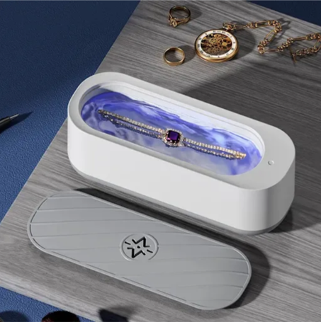 منظف ​​اهتزازي صغير للمجوهرات