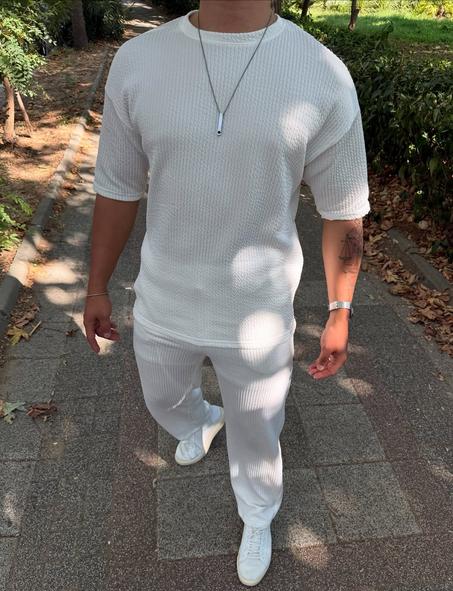 ✨ طقم رجالي أنيق ومريح ✨