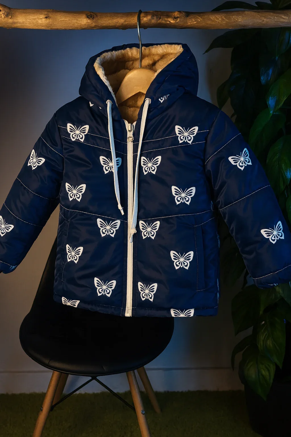 جاكت وتر بروف الفراشة كحلى كود 5007