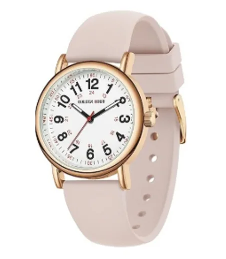 ساعة GOLDEN HOUR  بطلاء فوسفوري متطور تمنحك رؤية واضحة في الظلام بكل أناقة.