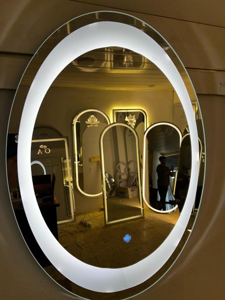 مرايا LED 80x60 OVALE