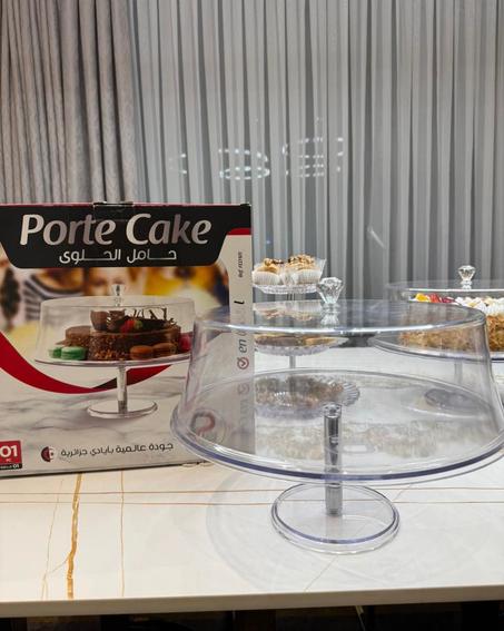 حامل الحلوى الكريستالي