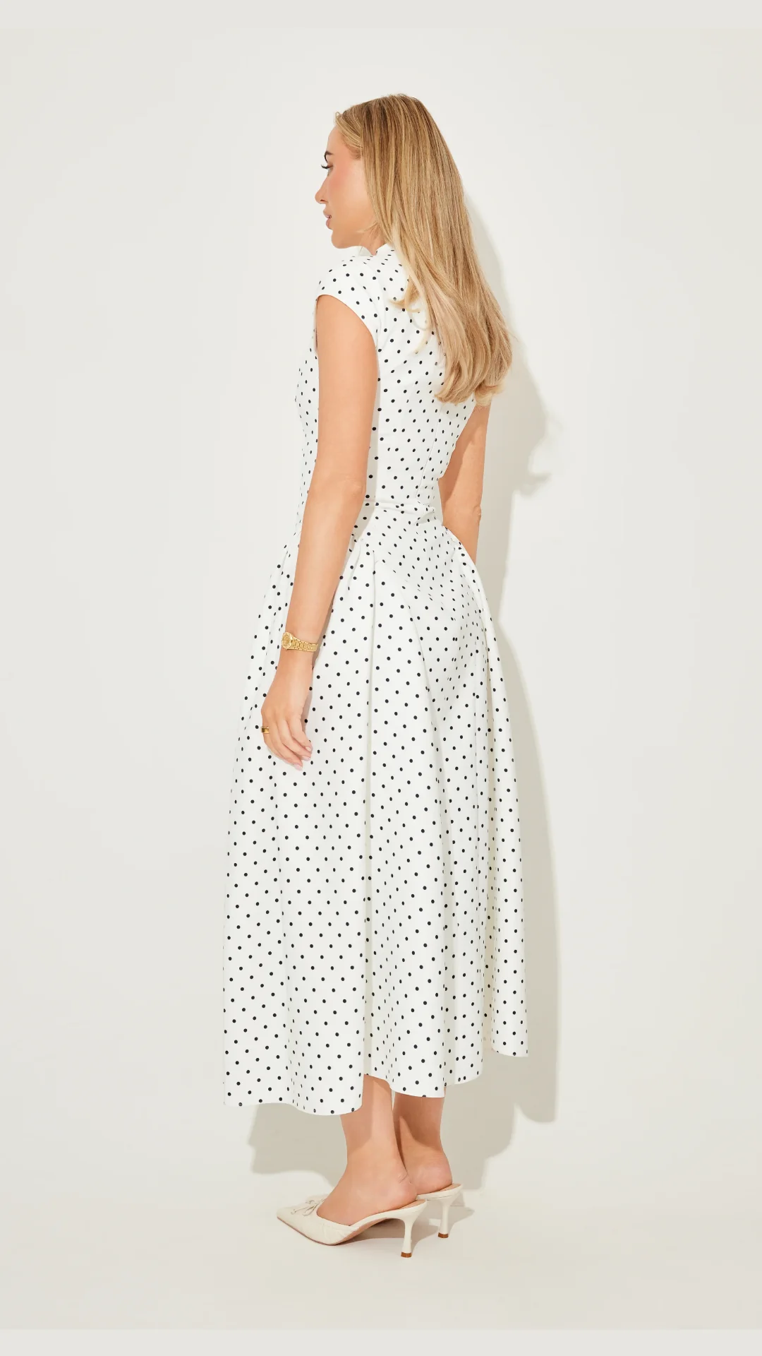 Robe à petit pois