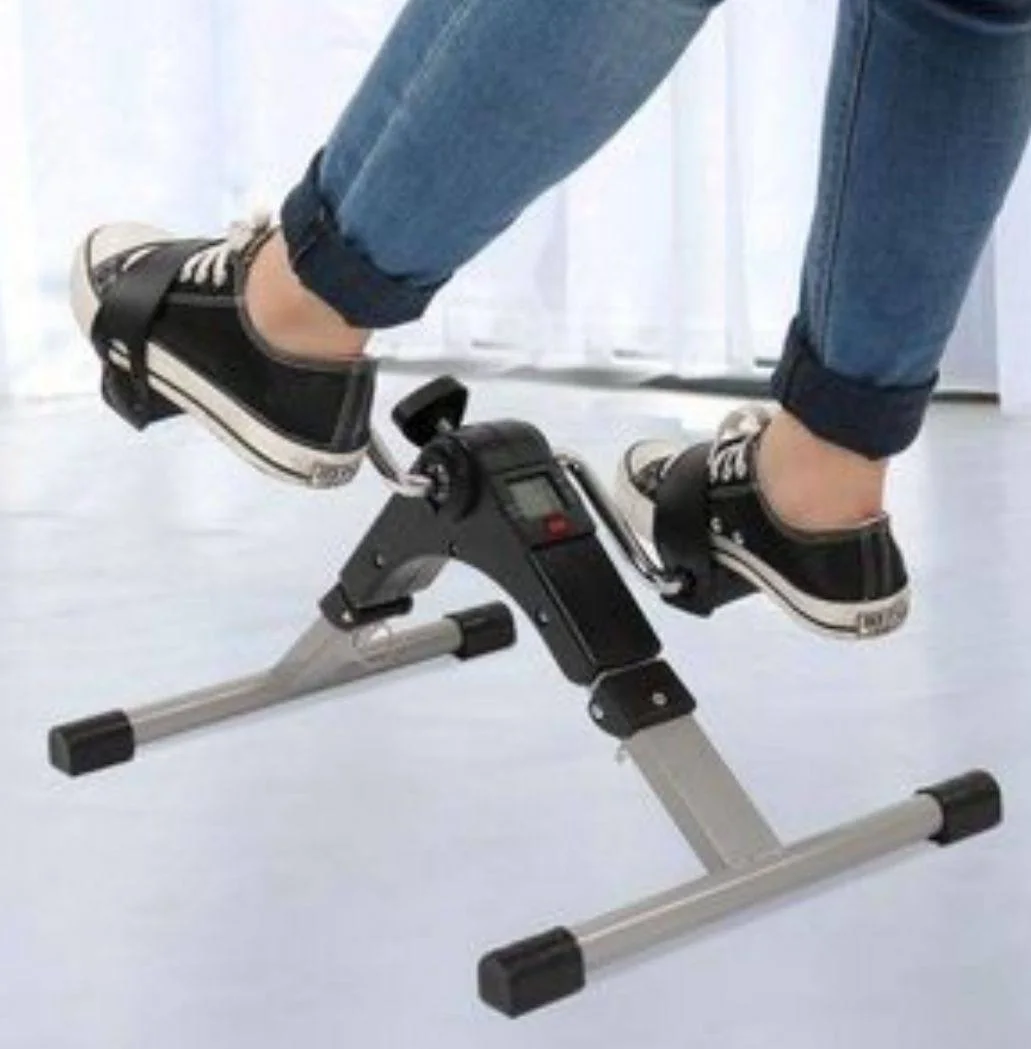 جهاز تمارين الارجل للمسنين