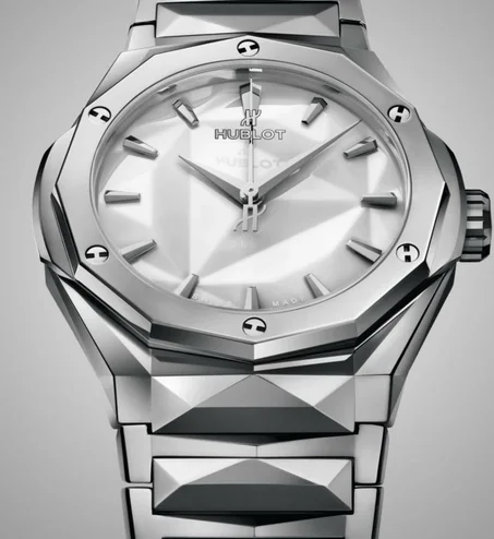 ساعات أنيقة