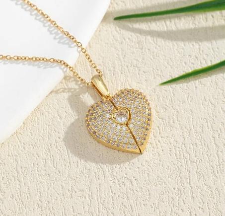 قلادة القلب المخفي ❤🤩