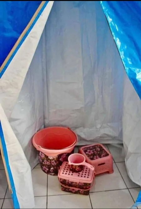 حمام بلاستيك