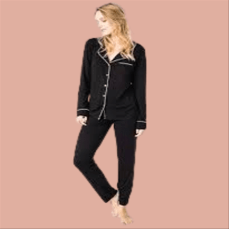 ملابس النساء