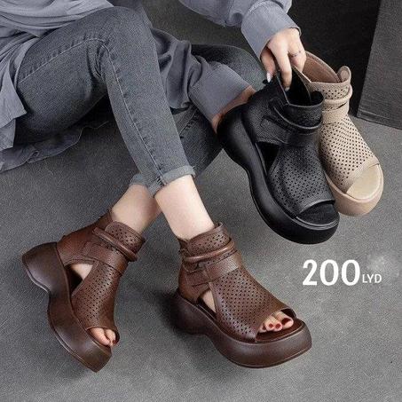 حذاء نسائي عالي  الجودة (AUTUMN)