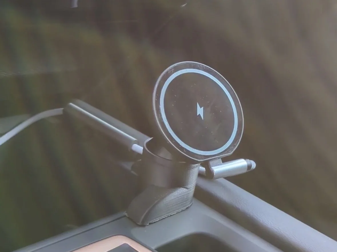 Cupra Facelift Magsafe Dock Adapter