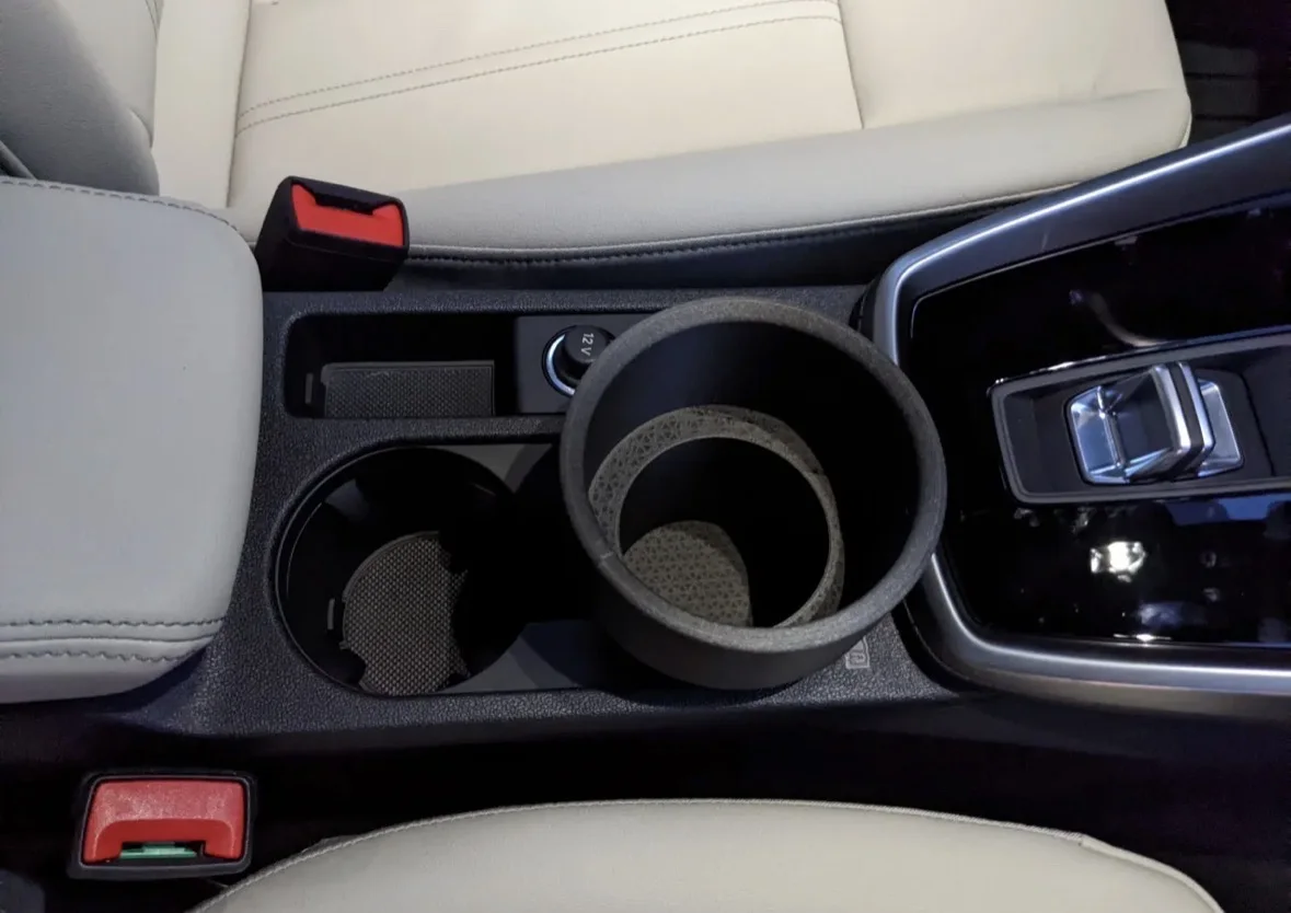 Audi a3 cupholder