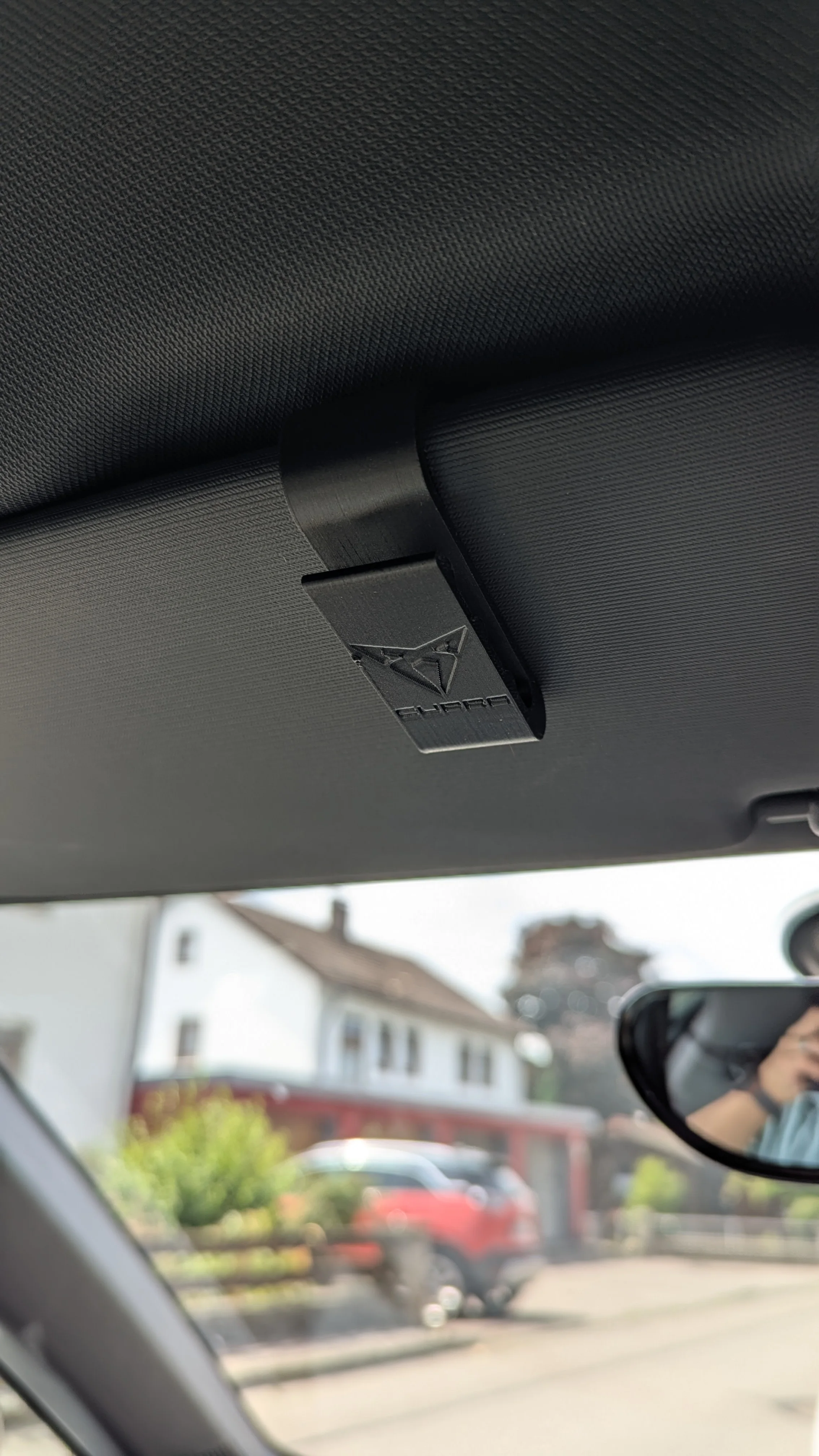 Cupra Overhead Sunglasses Holder