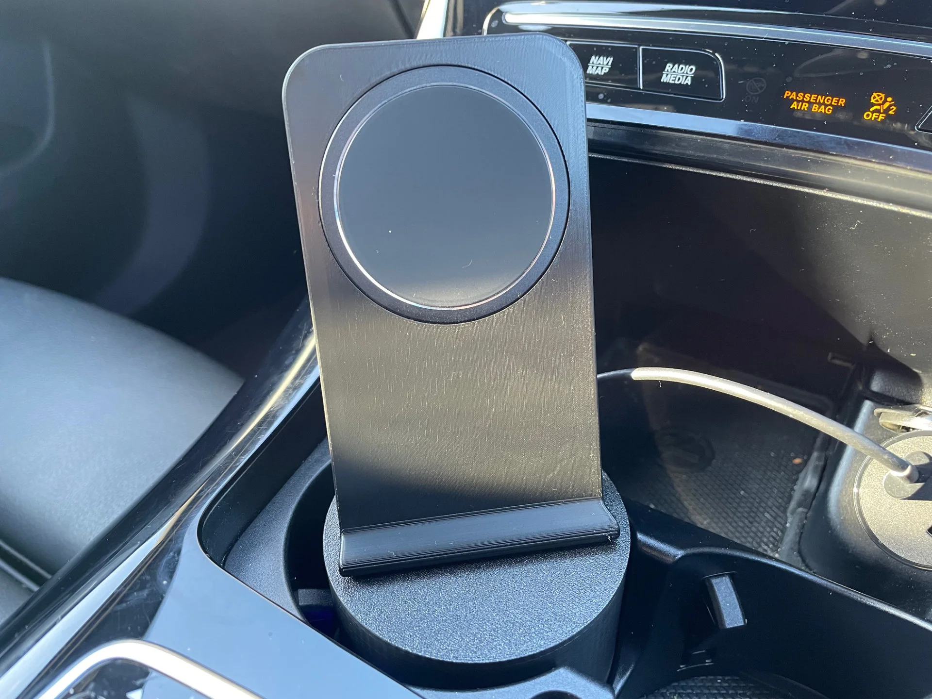 Magsafe car cup phone holder