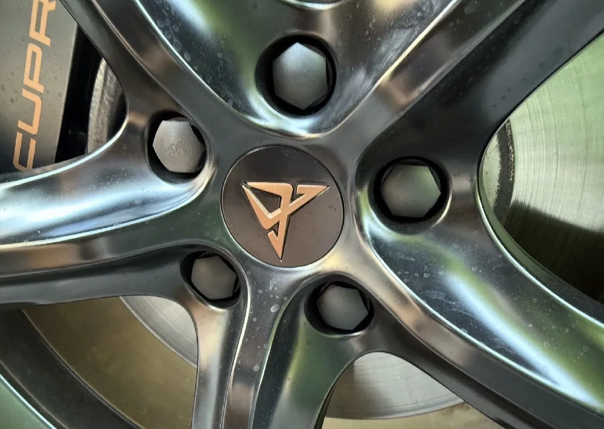 VAG Wheel Bolt Nut Covers (20-Piece Set)