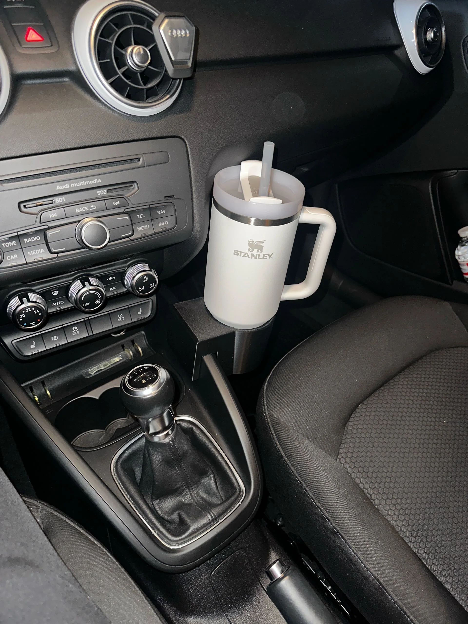 Audi A1 Cup holder