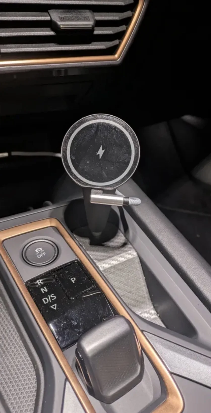 Cupra - Smartphone Magsafe  Dock