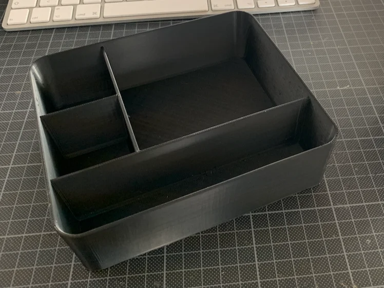 Kia Ceed (CD) Center Storage Tray / Center Console Armrest 2018