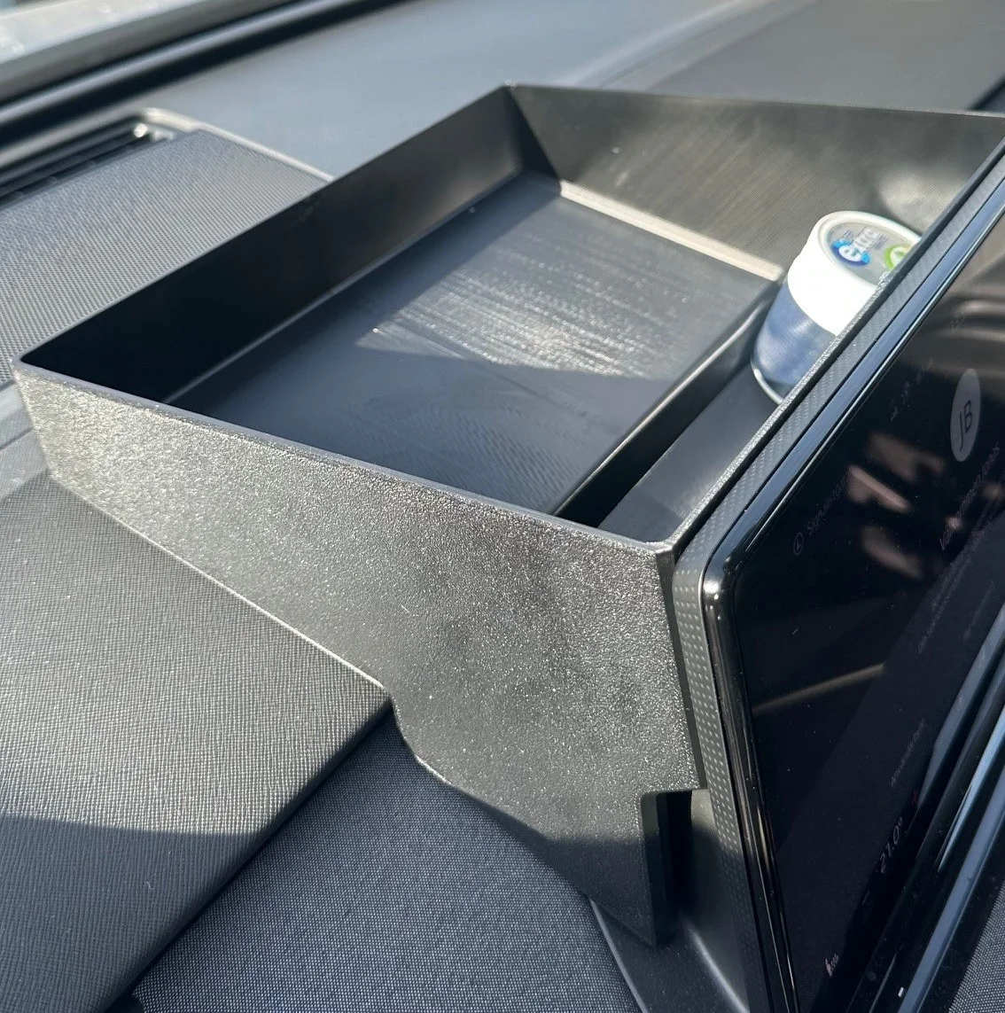 Stealthy Dashboard Storage Box - Skoda Enyaq / Elroq