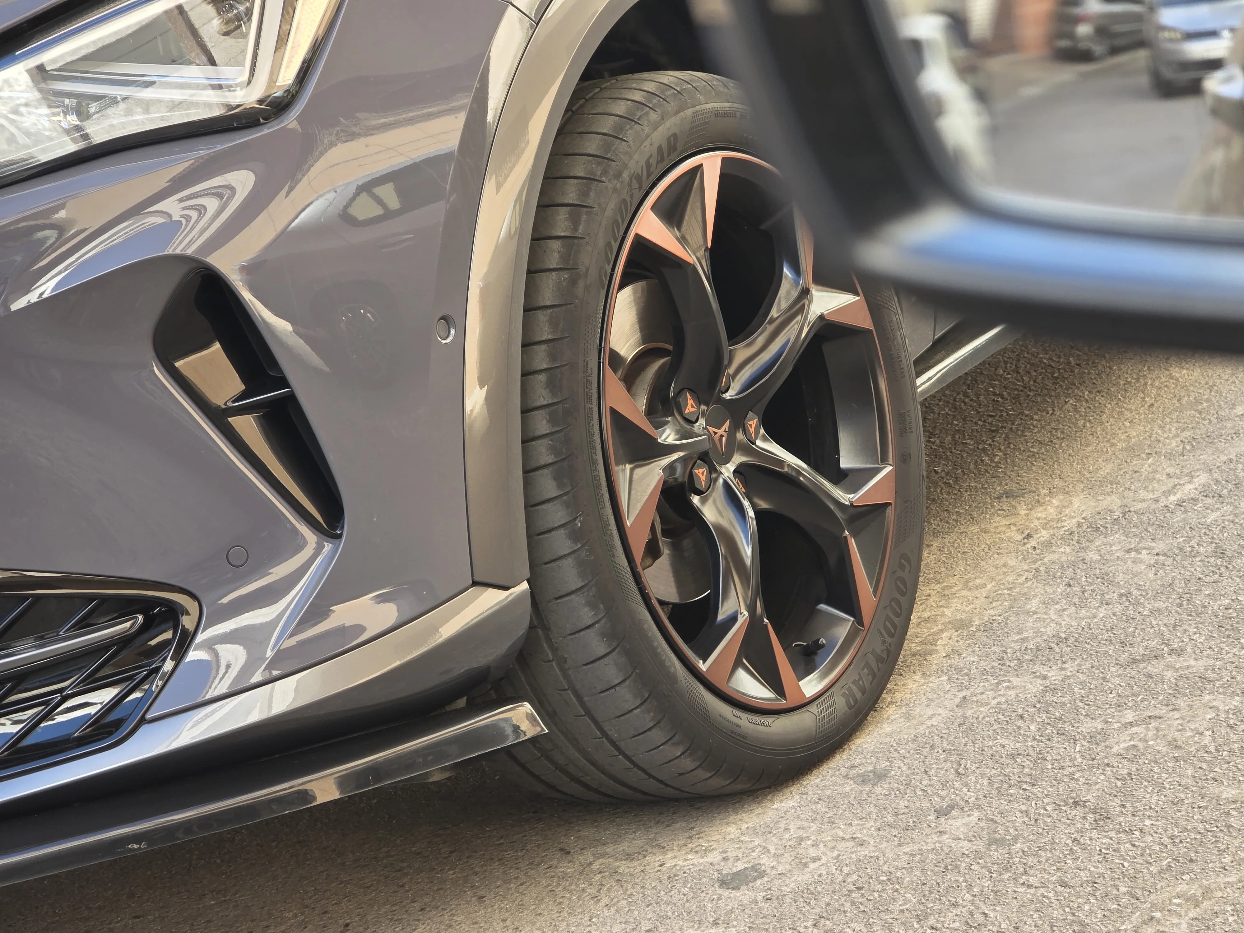Cupra Wheel Bolt Nut Covers (20-Piece Set)