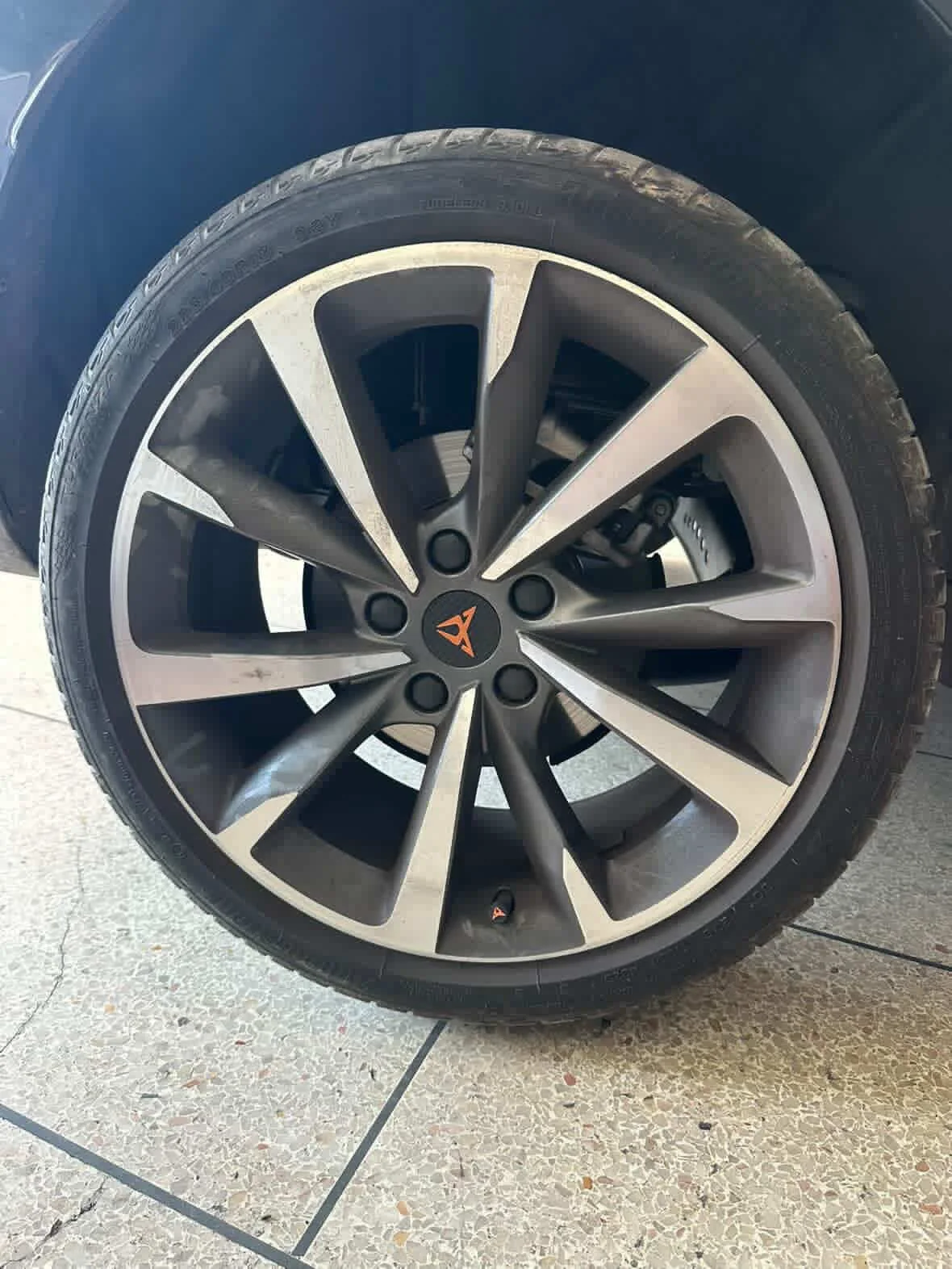 Cupra Wheel Center Hub Caps – Carbon Fiber Edition (56mm / 67mm)