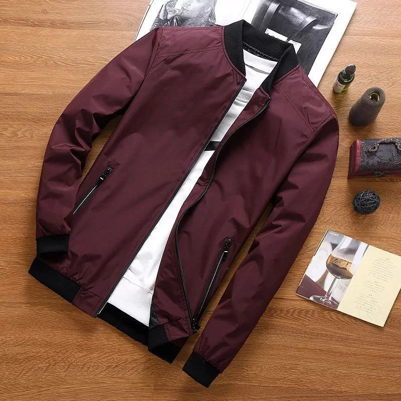 🧥🔥 Jacket رجالية – أناقة وراحة طول السنة