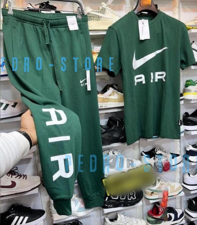 stores/53f2bf53e5cadea99252b403506af8fb/products/yYJcZdrjUVCt1dCVBQUaIYdNNXWfuR1evBIOTqrD.jpg