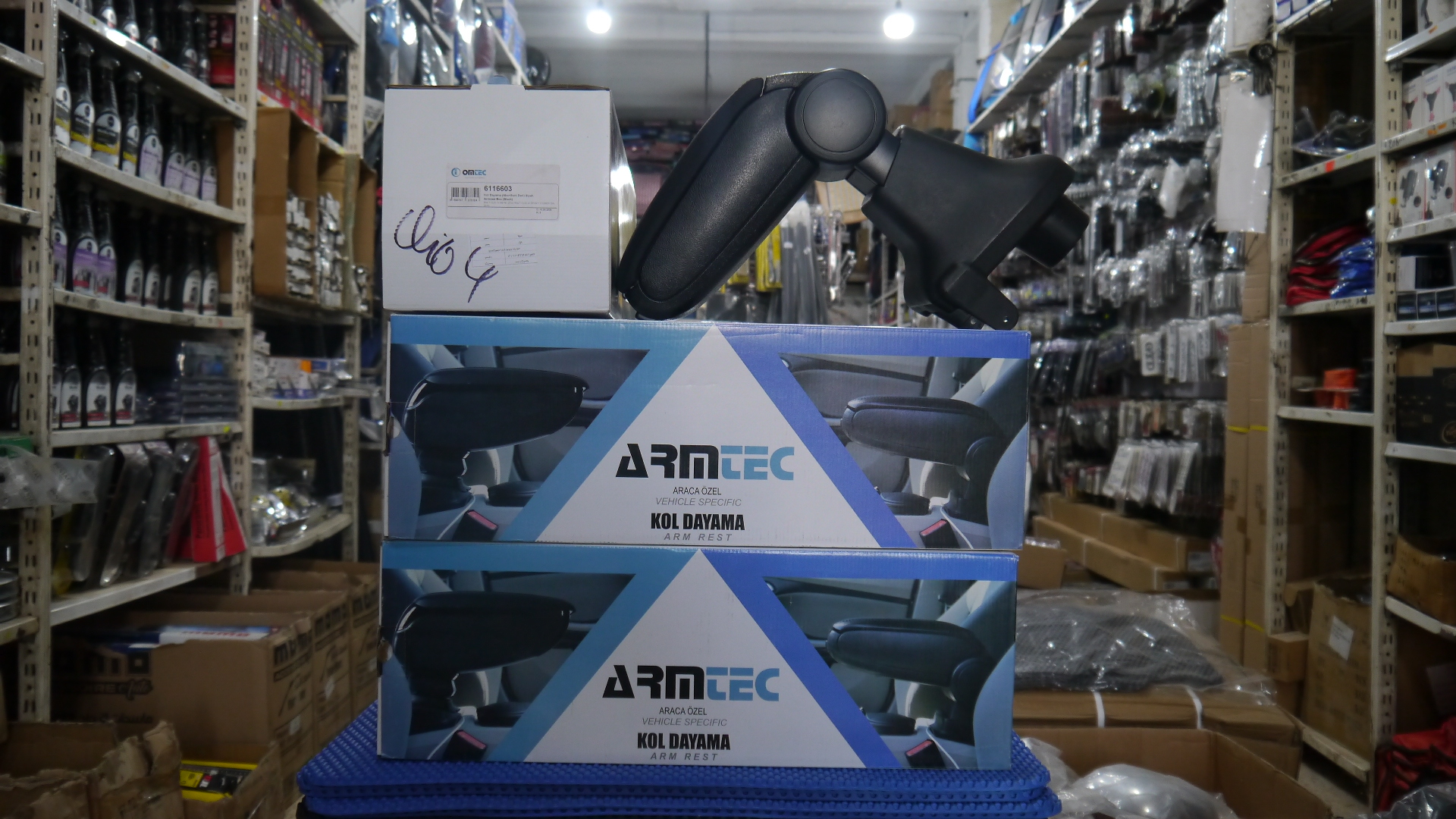ACCOUDOIRE SUR MESURE OMTEC