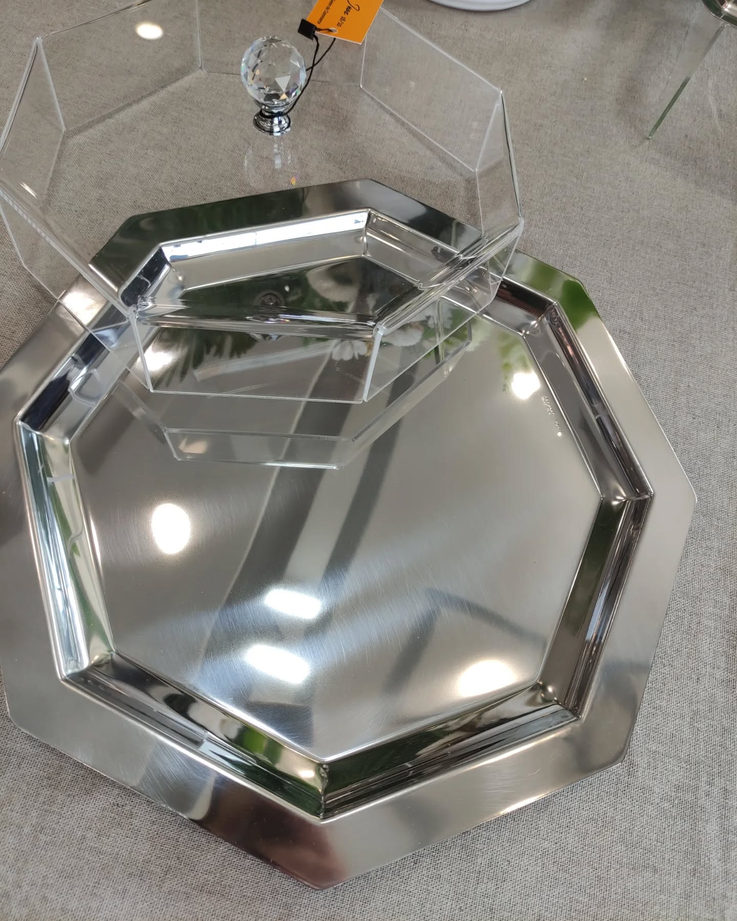 Cloche  gateaux inox