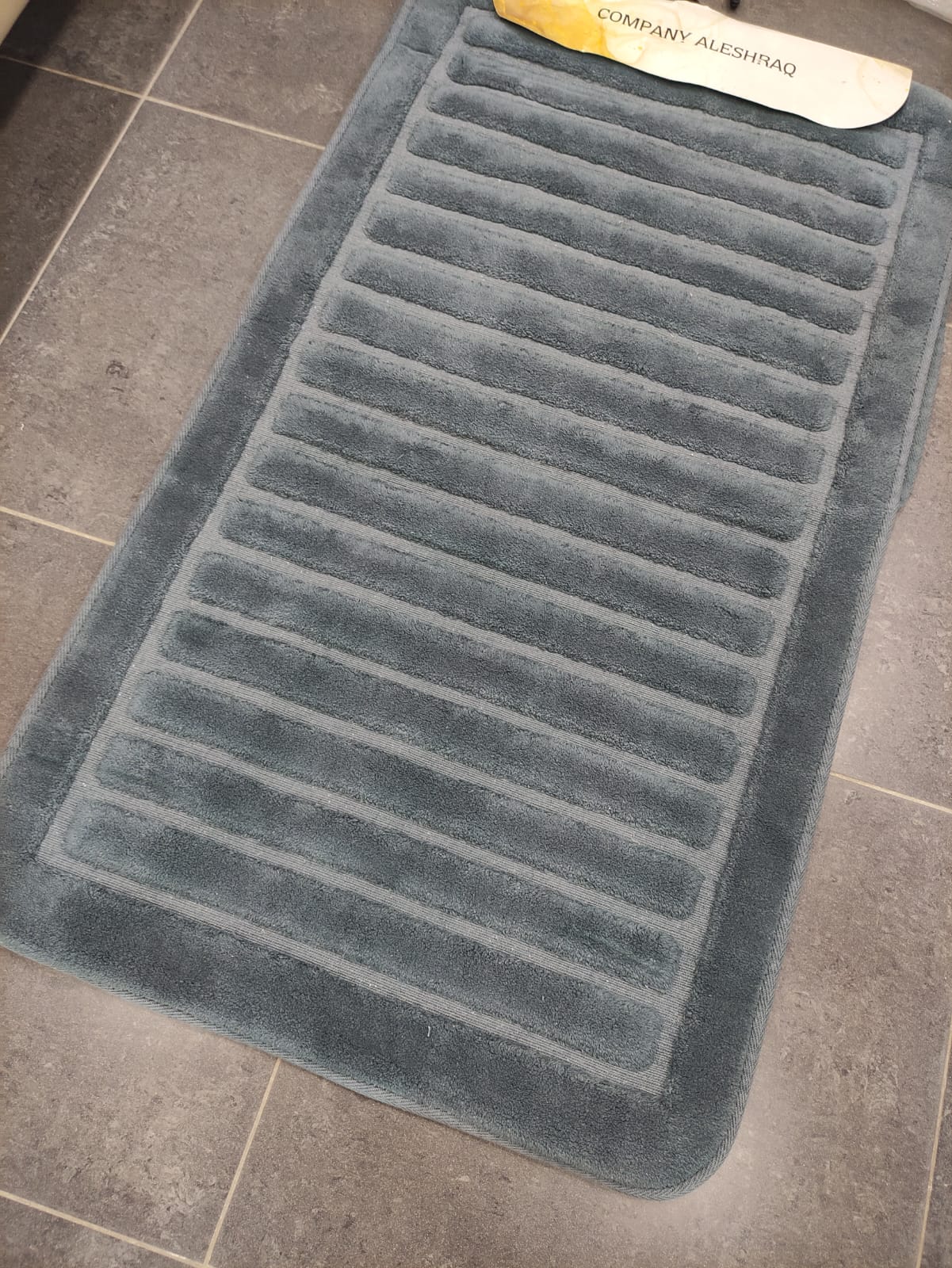 série 2 tapis e bain