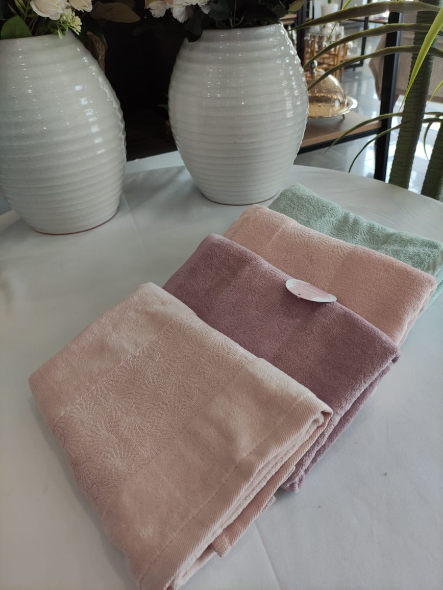 serviette visage moya
