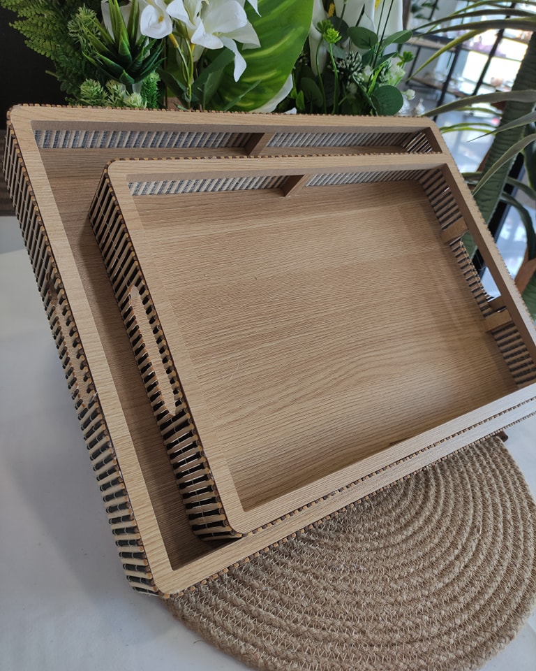 2 plateaux rayée