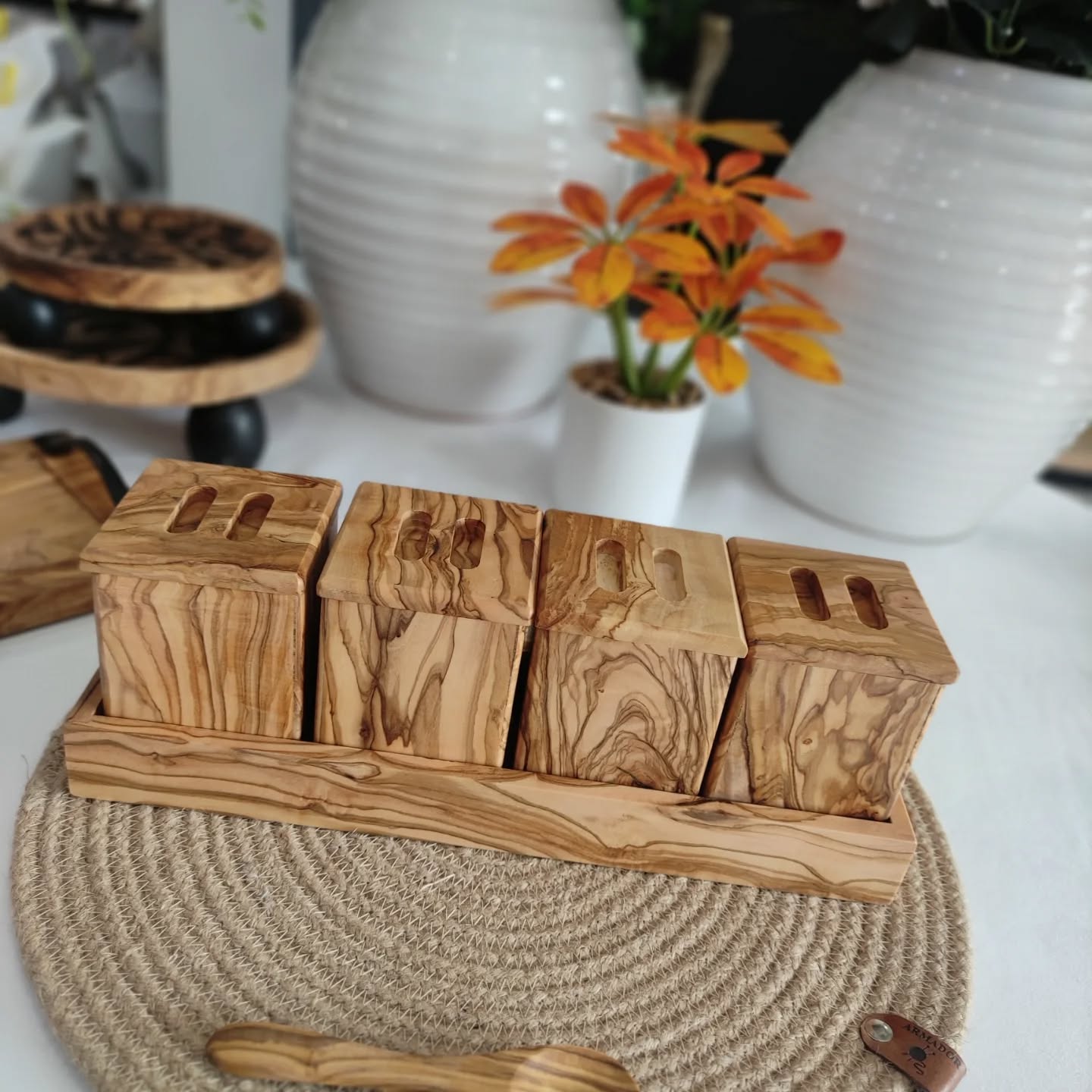 4 boite épice + support en bois d