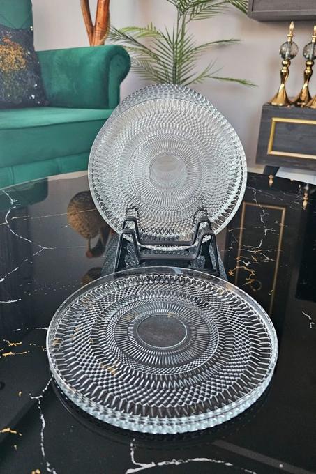 6 assiette de gàteaux