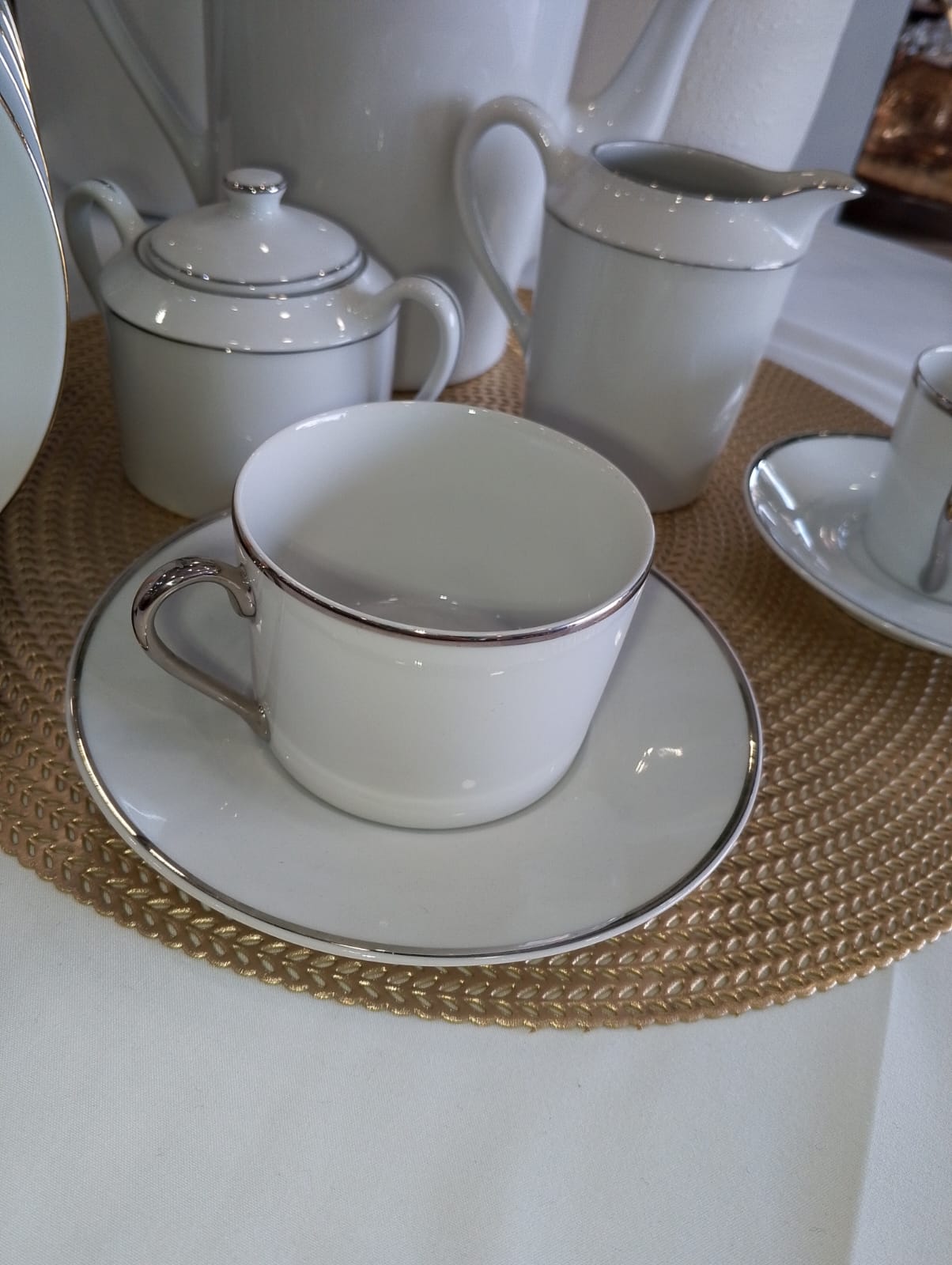 service café avec touche argent