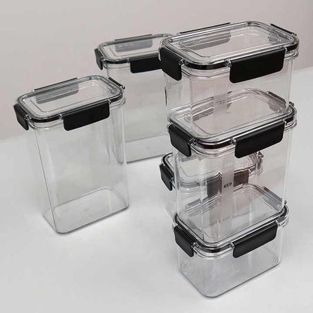 4 boites de stockage en plastique