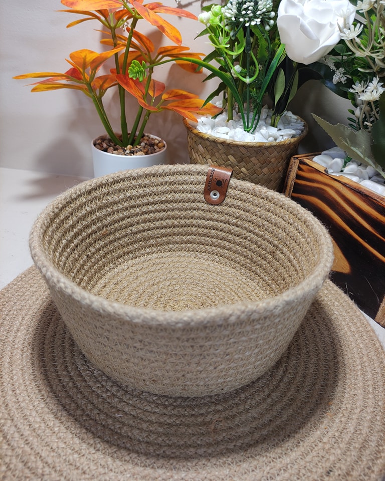 paniers en jute