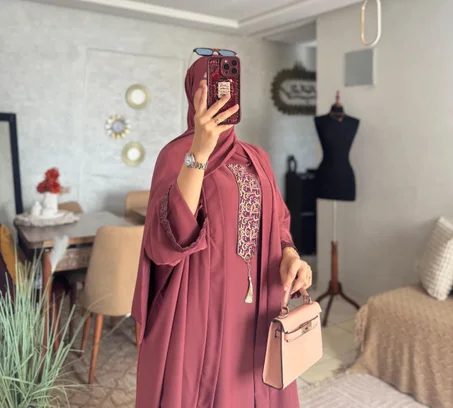 عباية رزان كريب روزا