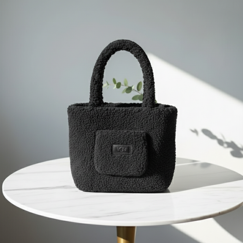 Sac UGG Cozy Tote – Noir Douillet