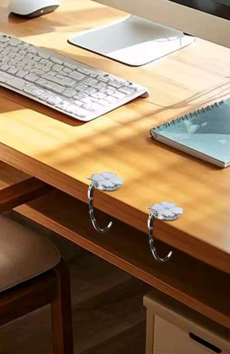 Cute four-leaf Foldable bag holder hook
