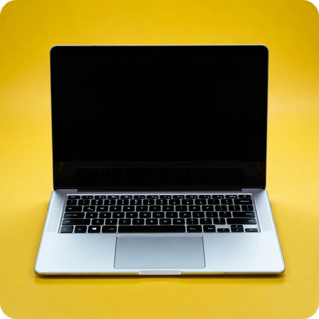 ستاند سماعة رأس معدني بتصميم راقٍ – يوفر الثبات والأناقة لمكتبك