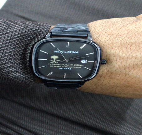 ساعة اليوم الوطني 940057