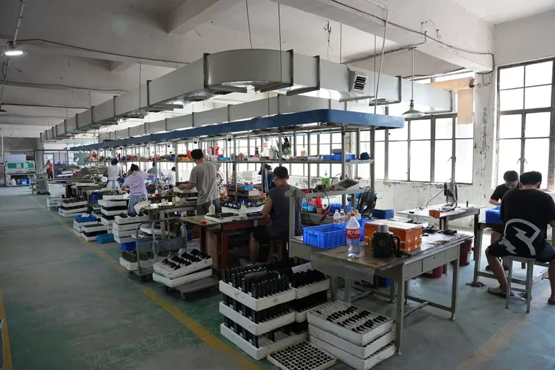 Adjustable 3-Way Concealed Invisible Hinge Heavy-Duty Modern Design Concealed Hinge Big Wooden Doors Zamak Door Window Hinges