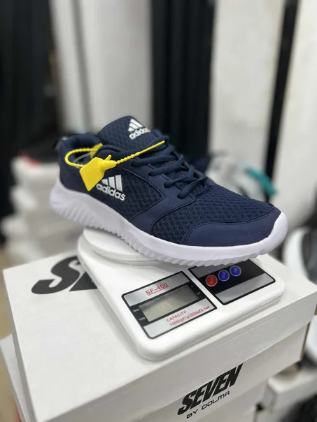 Adidas Bleu