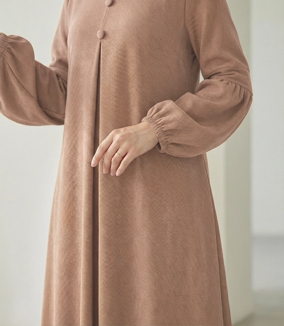 عباية جوهرة - إطلالة متكاملة تجمع بين الأناقة والراحة في تصميم واحد.