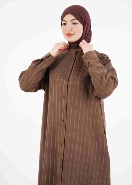 ✨ عباية راقية بتوب Kobra – أناقة يومية بلمسة فخمة ✨