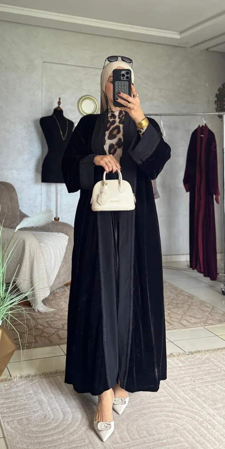 ✨ عباية موبرة – شي حاجة هماوية 😍