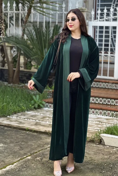 ✨ الكاب الشهير – أناقة ودفء بلا حدود ✨