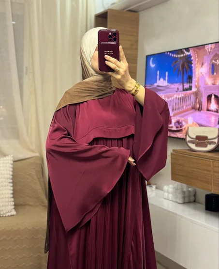 عباءة الفيحاء – أناقة راقية لإطلالة مميزة