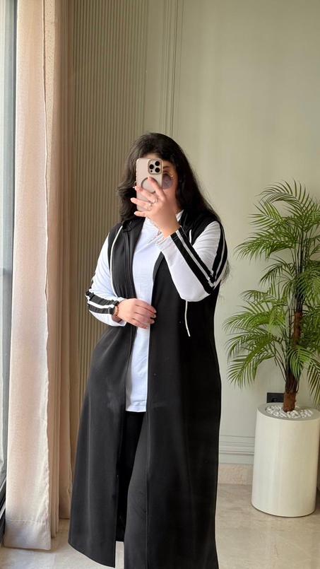 👑 دلّلي نفسك بإطلالة راقية ومريحة مع طقم تلاث قطع