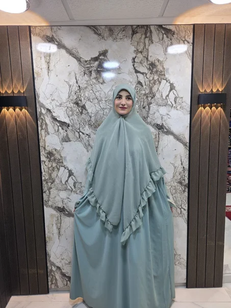 ✨ عباية أنيقة مع فولار هدية 🎁